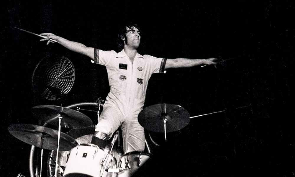 Keith Moon vs Holiday&nbsp;Inn